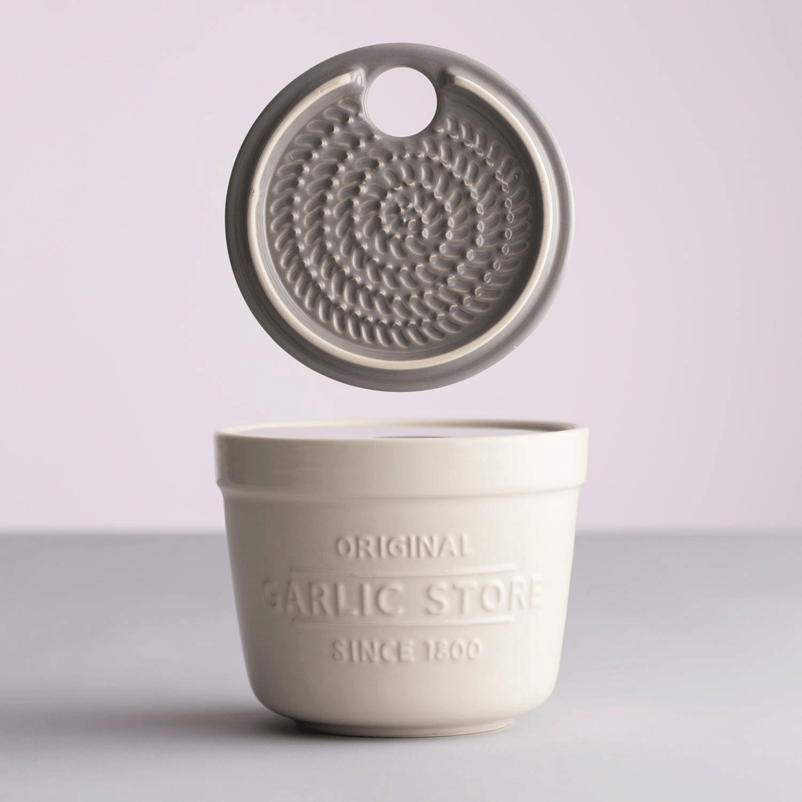 Mason Cash Innovative Kitchen Garlic Store & Grater