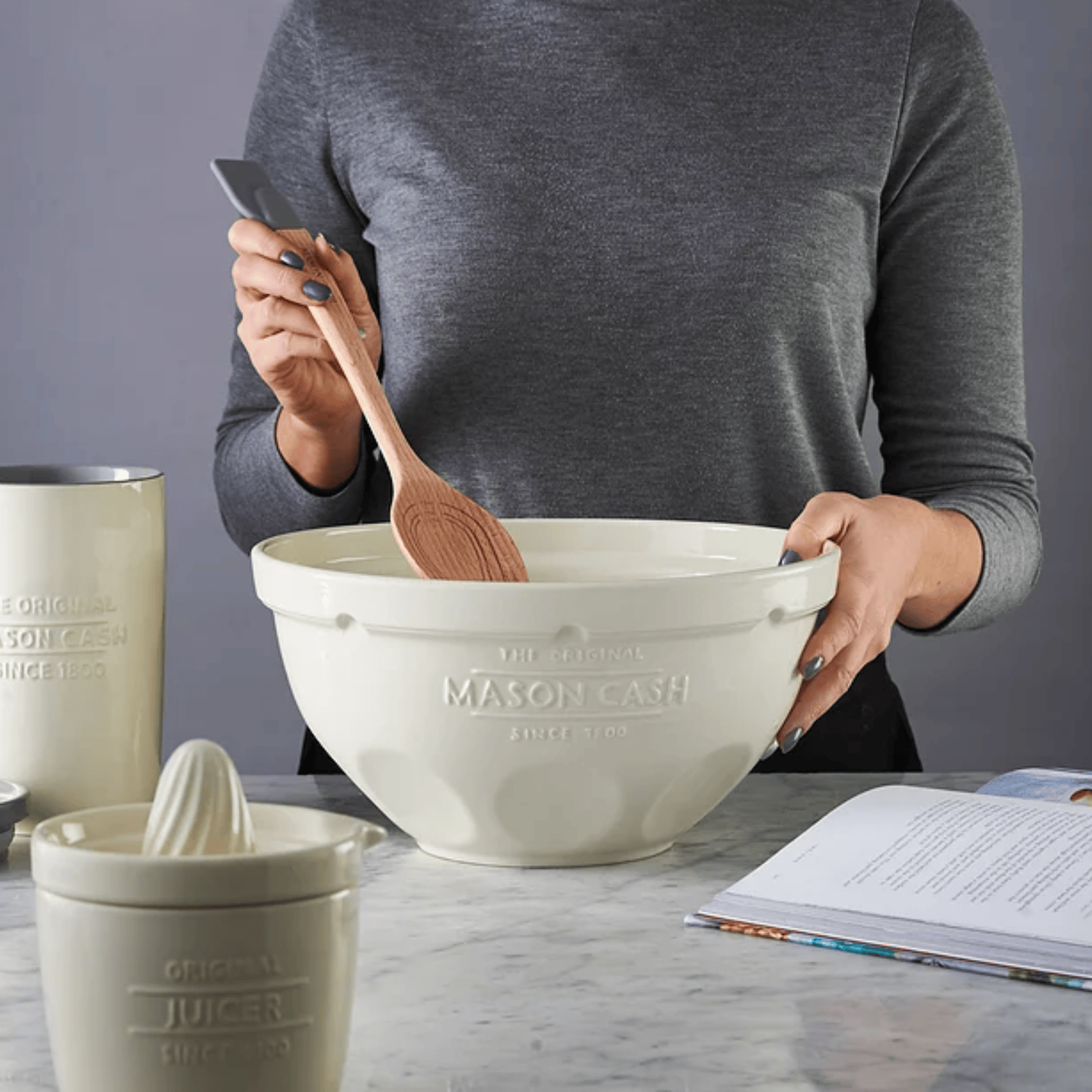 Mason Cash Innovative Kitchen Grip Stand Mixing Bowl 29cm