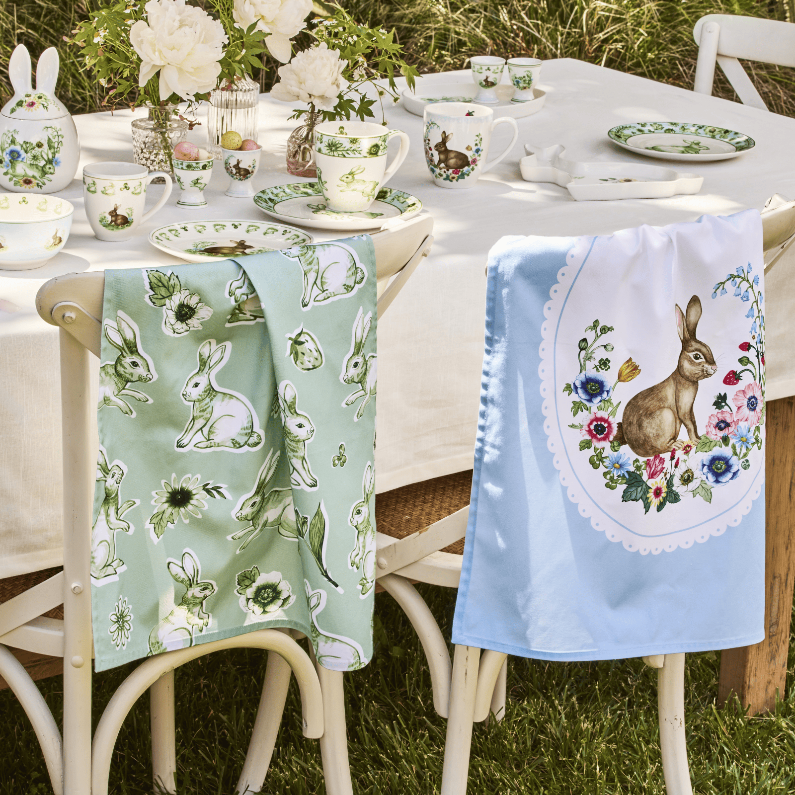 Maxwell & Williams Clover & Cottontail Set of 2