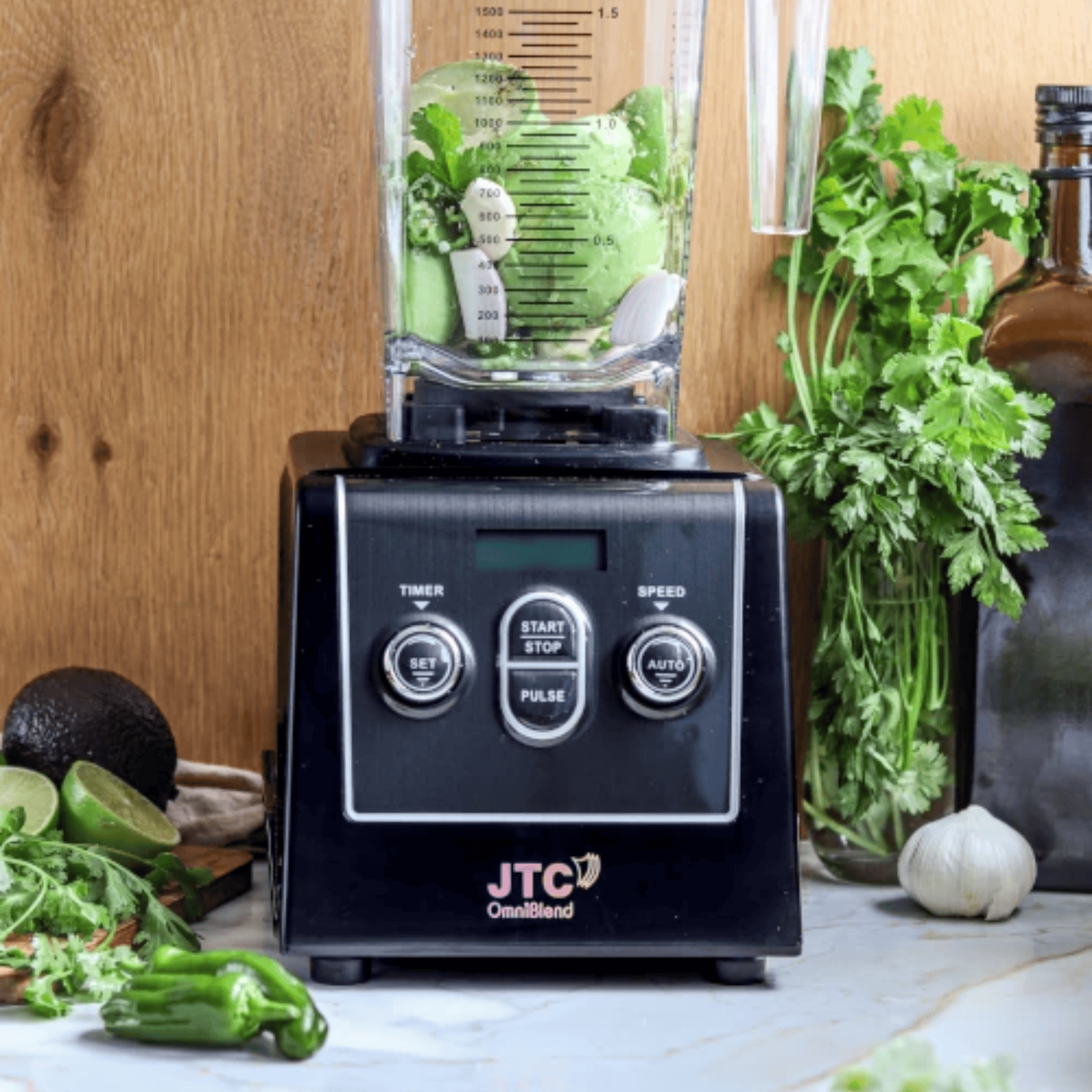 OmniBlend 6 High-Performance Blender Brown