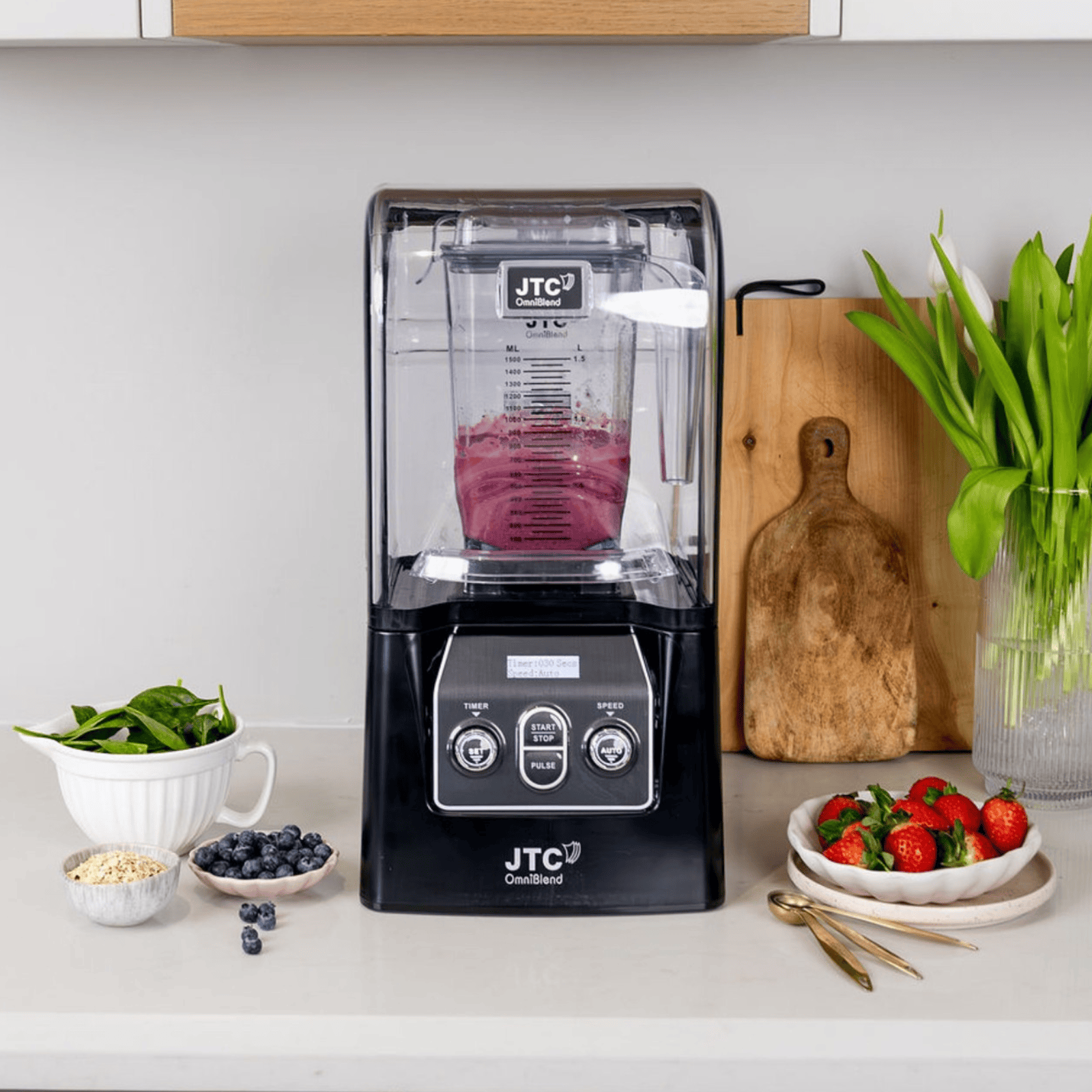 OmniBlend 6Q High-Performance Blender Black