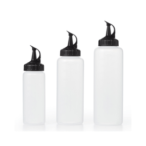 OXO Good Grips Chef's Squeeze Bottle Medium The Homestore Auckland