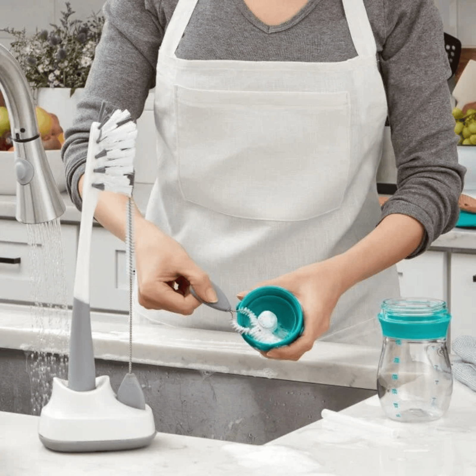 OXO Tot Water Bottle & Straw Cup Cleaning Set