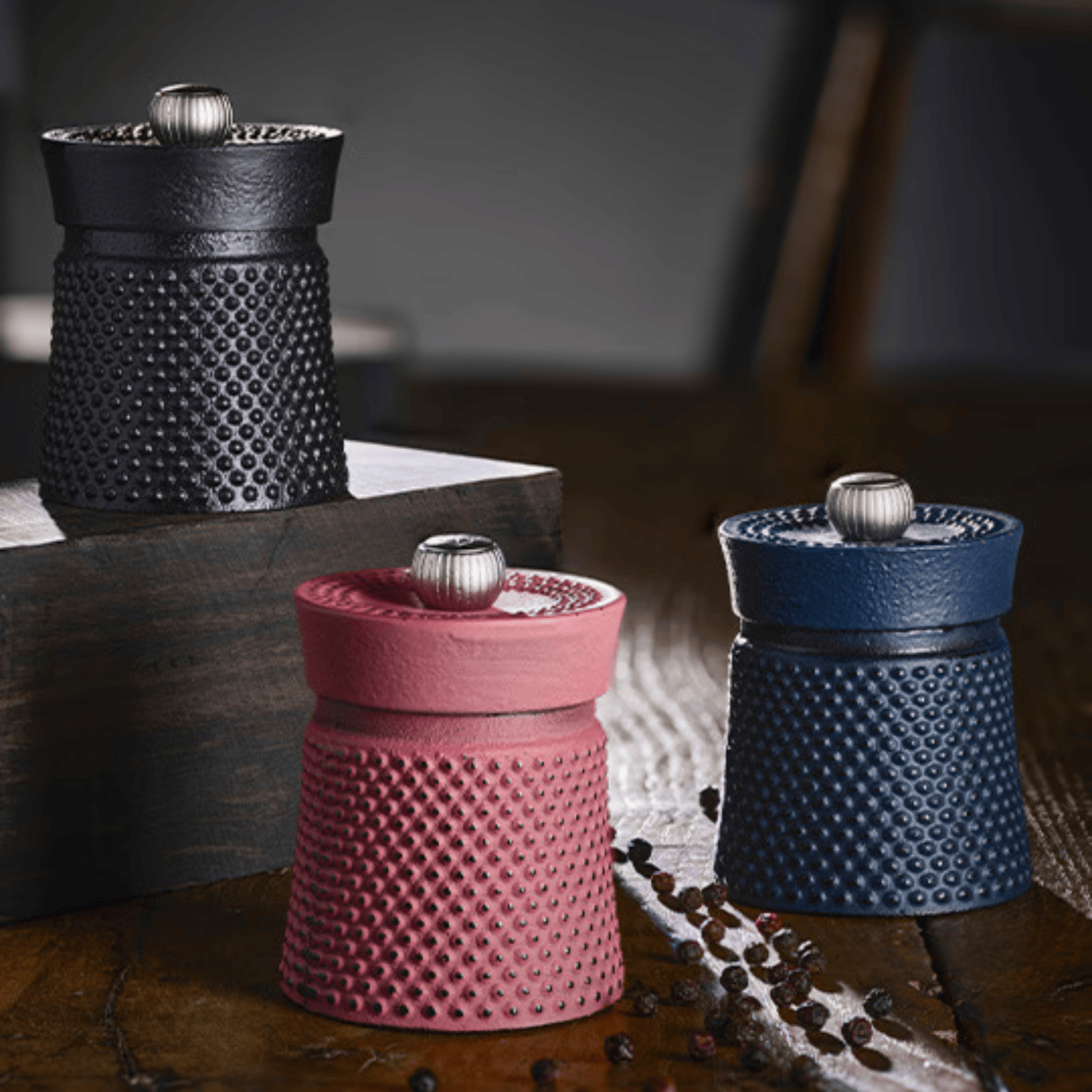 Peugeot Bali Fonte Cast Iron Red Pepper Mill 8cm