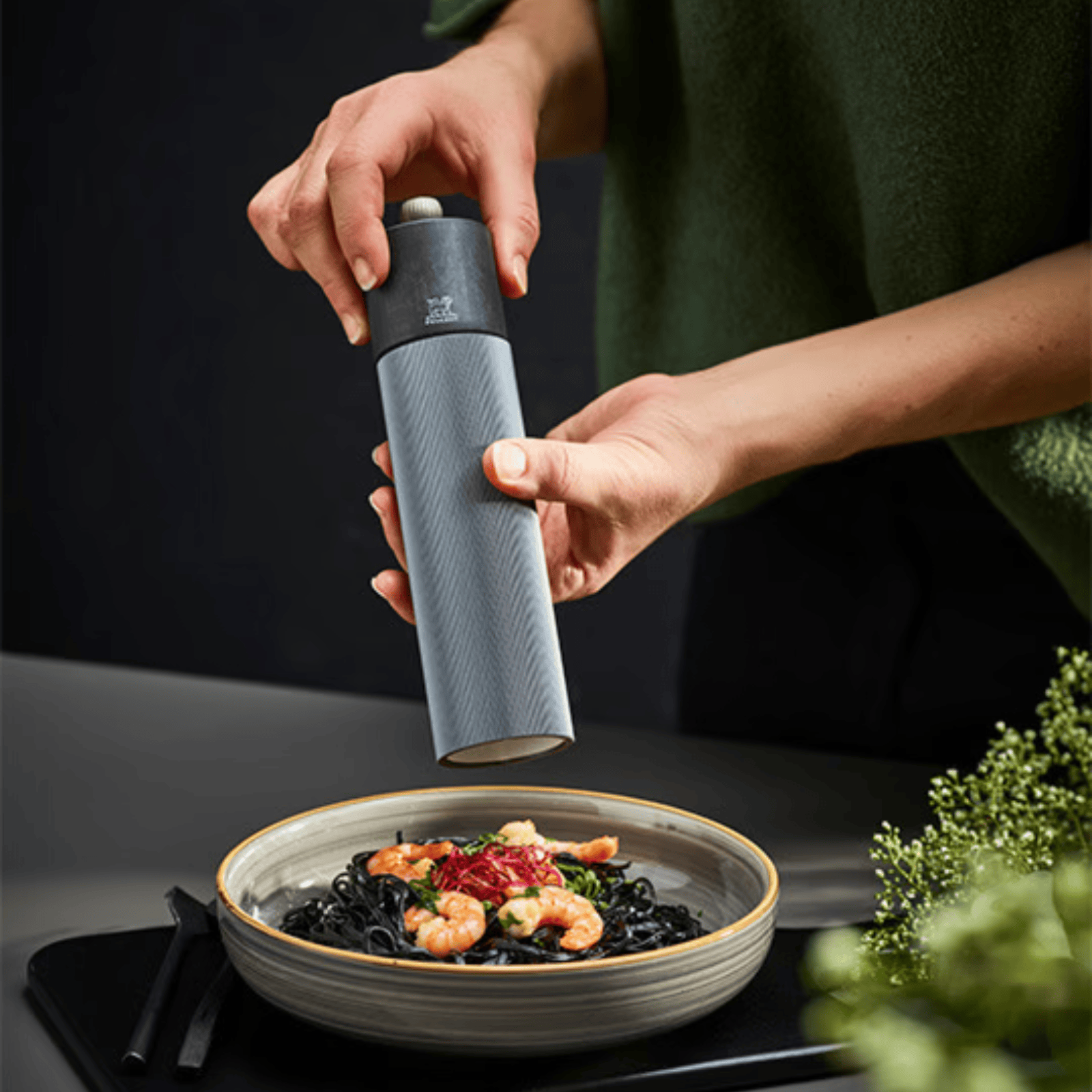Peugeot Line Aluminium & Graphite Wood Pepper Mill 22cm