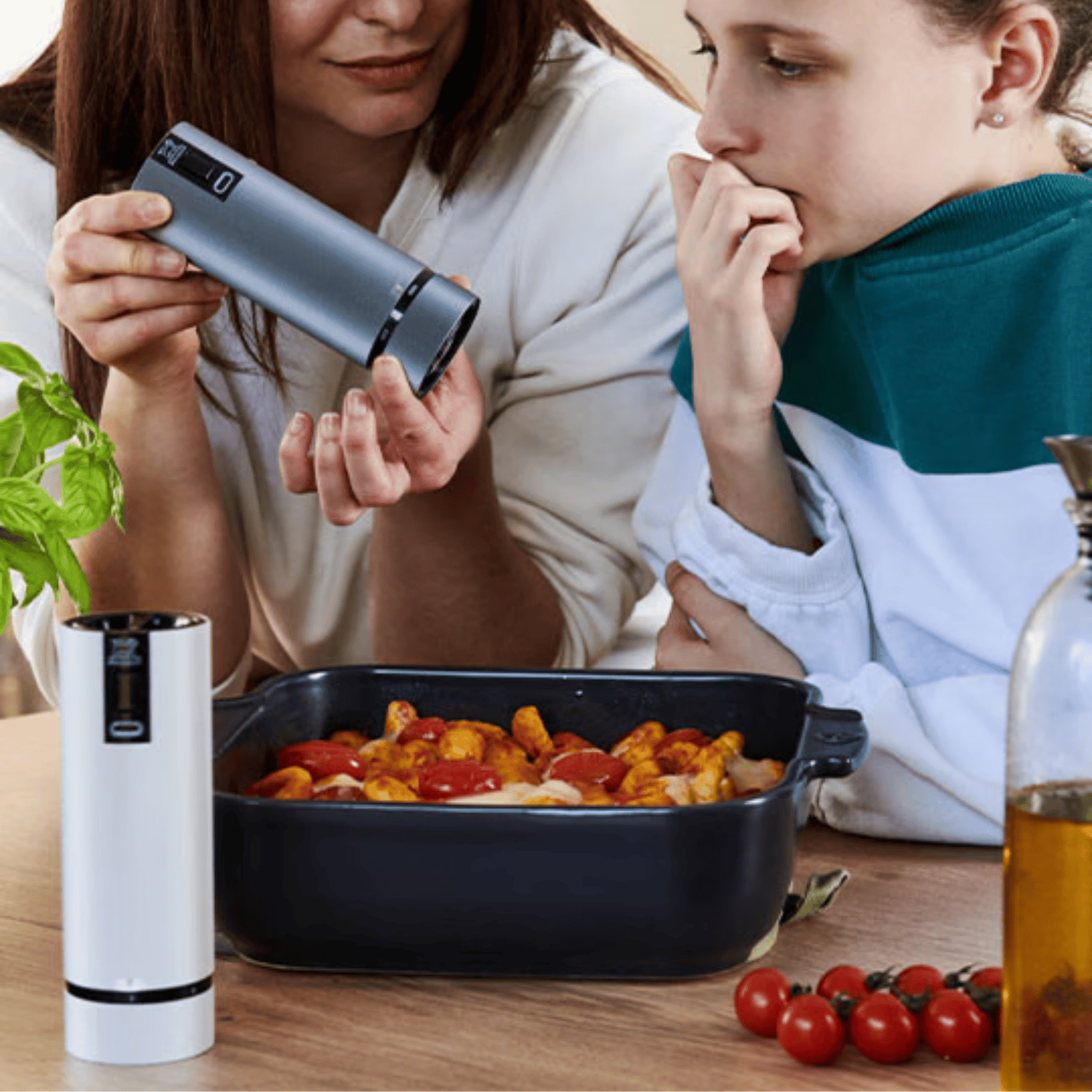 Peugeot Line Electric u'Select Carbon Pepper Mill 15cm