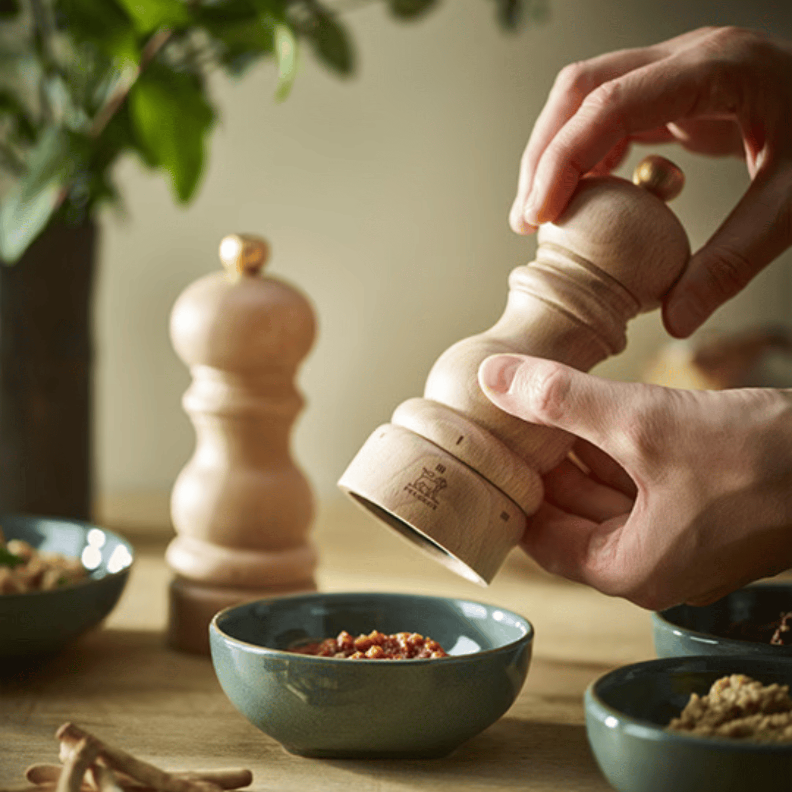 Peugeot Paris u'Select Natural Wood Pepper Mill 15cm