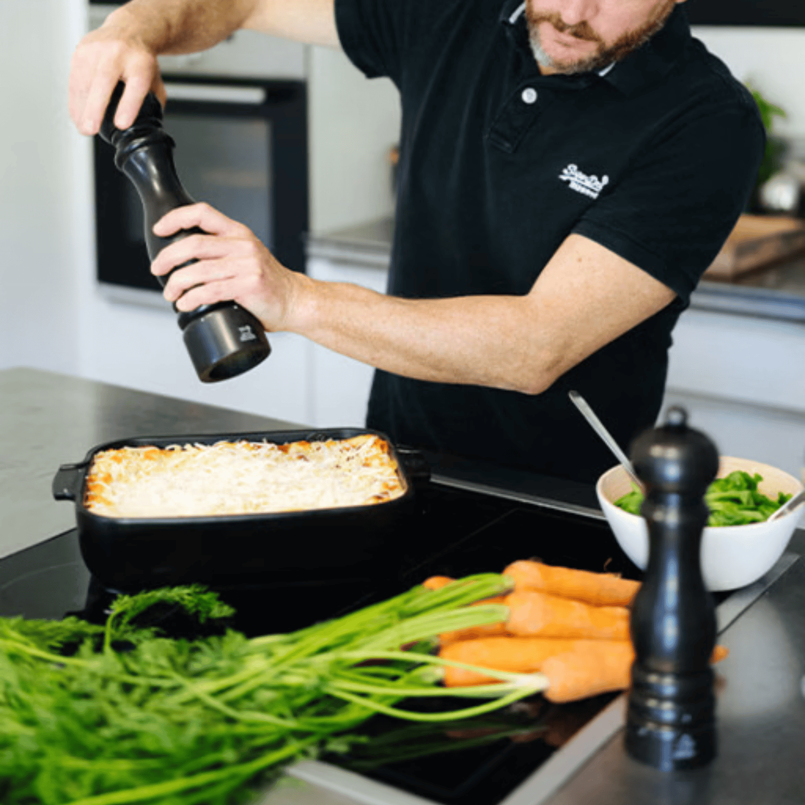 Peugeot Paris u'Select Satin Black Wood Pepper Mill 30cm