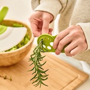 Prepara Herbs N' Greens Cool Tool