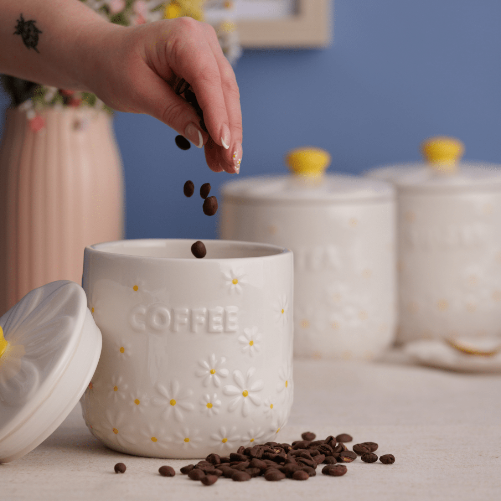 Price & Kensington Daisy Coffee Storage Jar