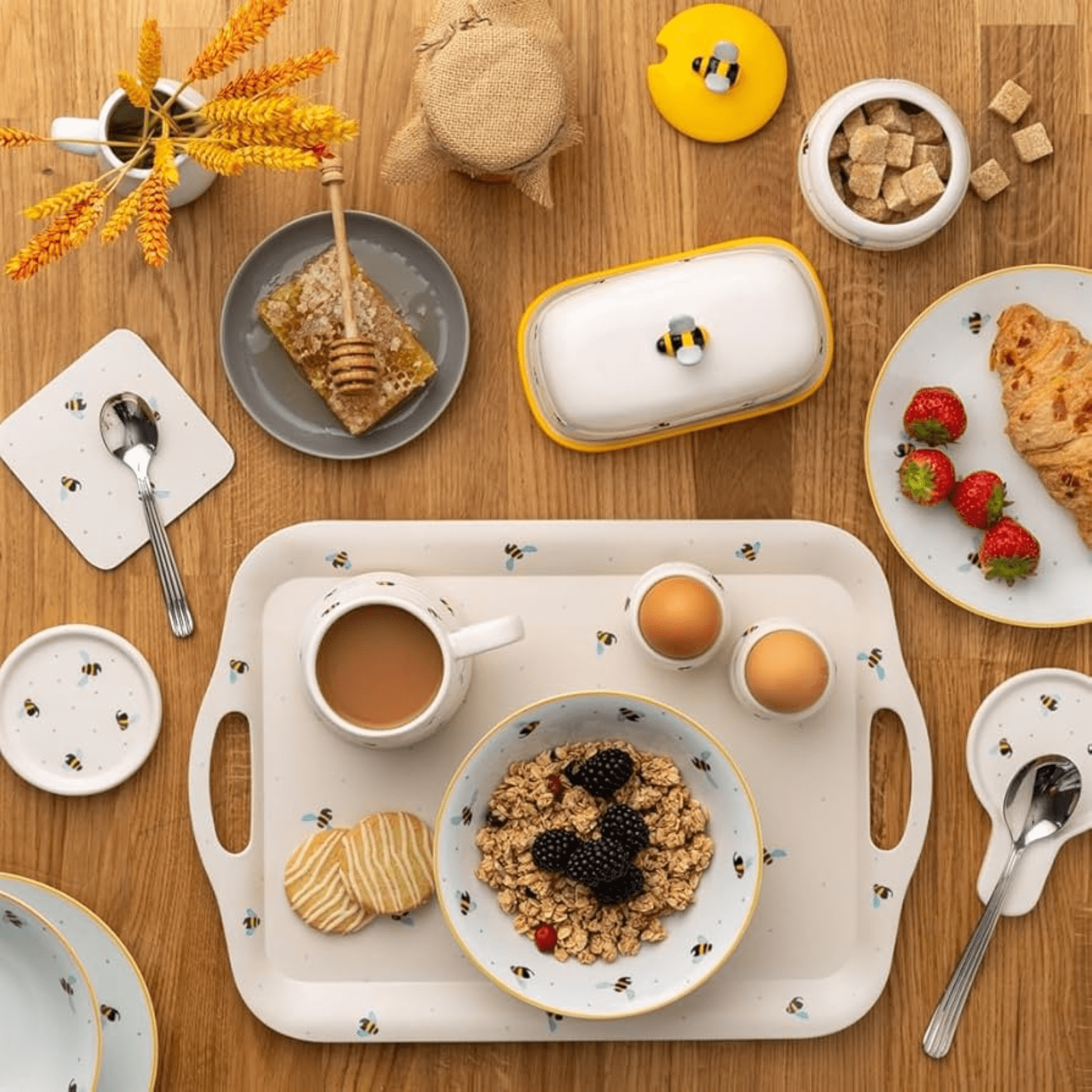 Price & Kensington Sweet Bee Spoon Rest