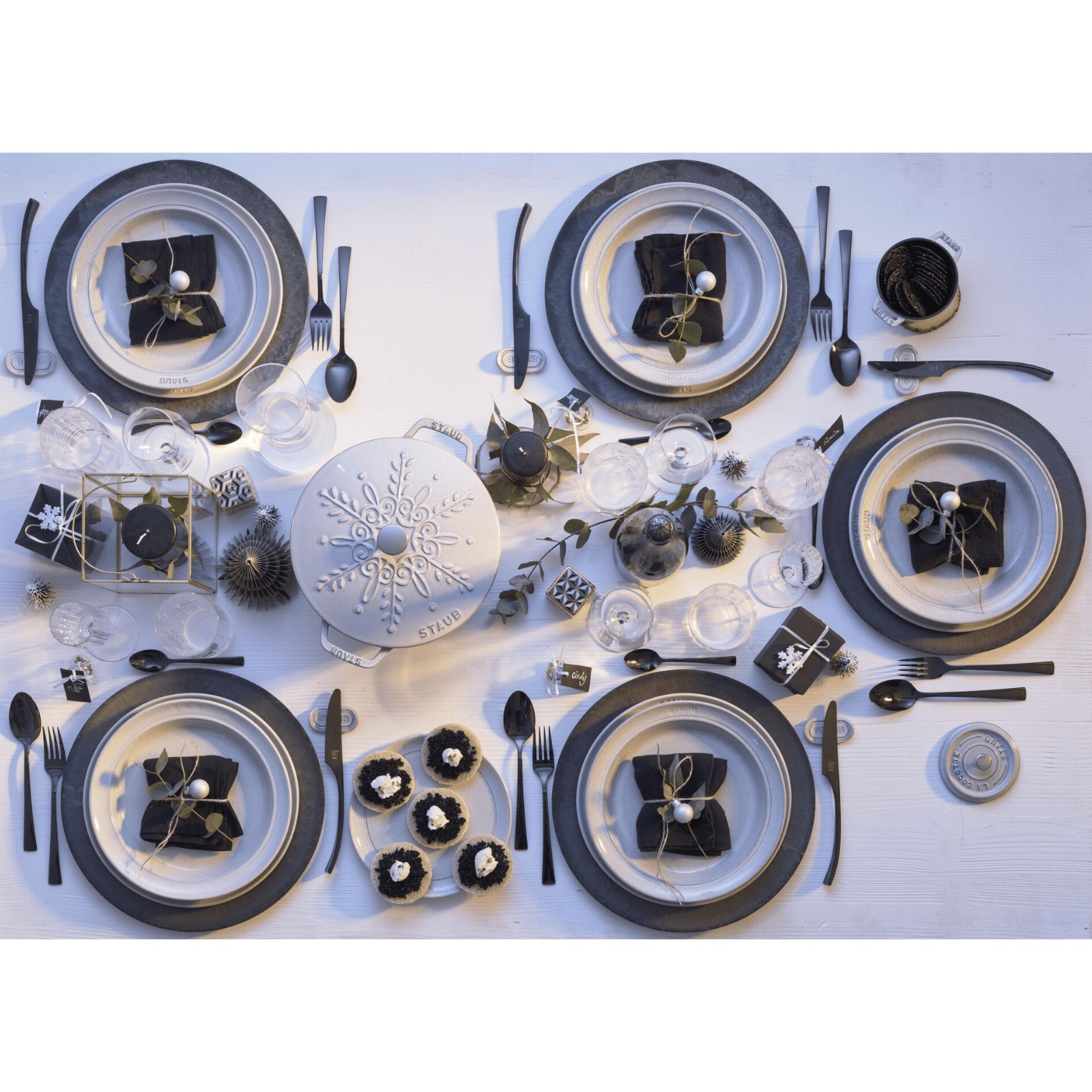 Staub French Oven Snowflake 24cm White Truffle