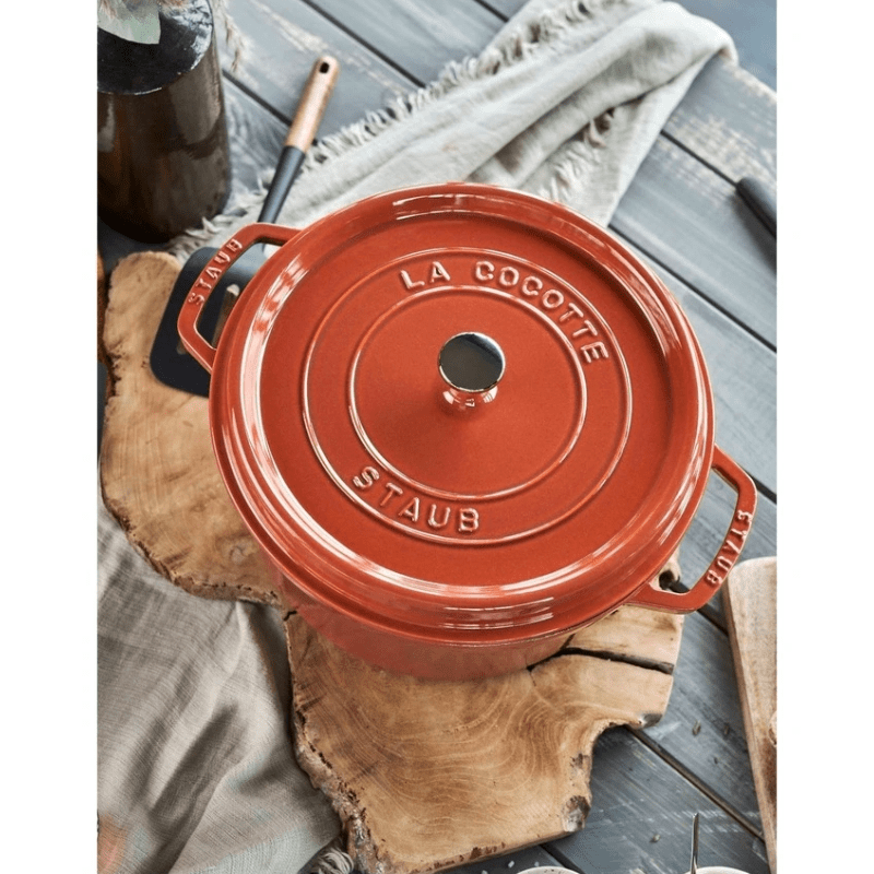 Staub Round Cocotte 20cm Cinnamon