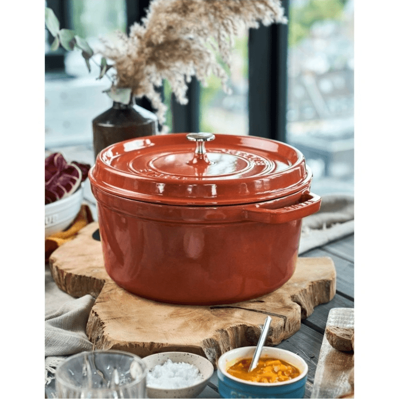 Staub Round Cocotte 20cm Cinnamon