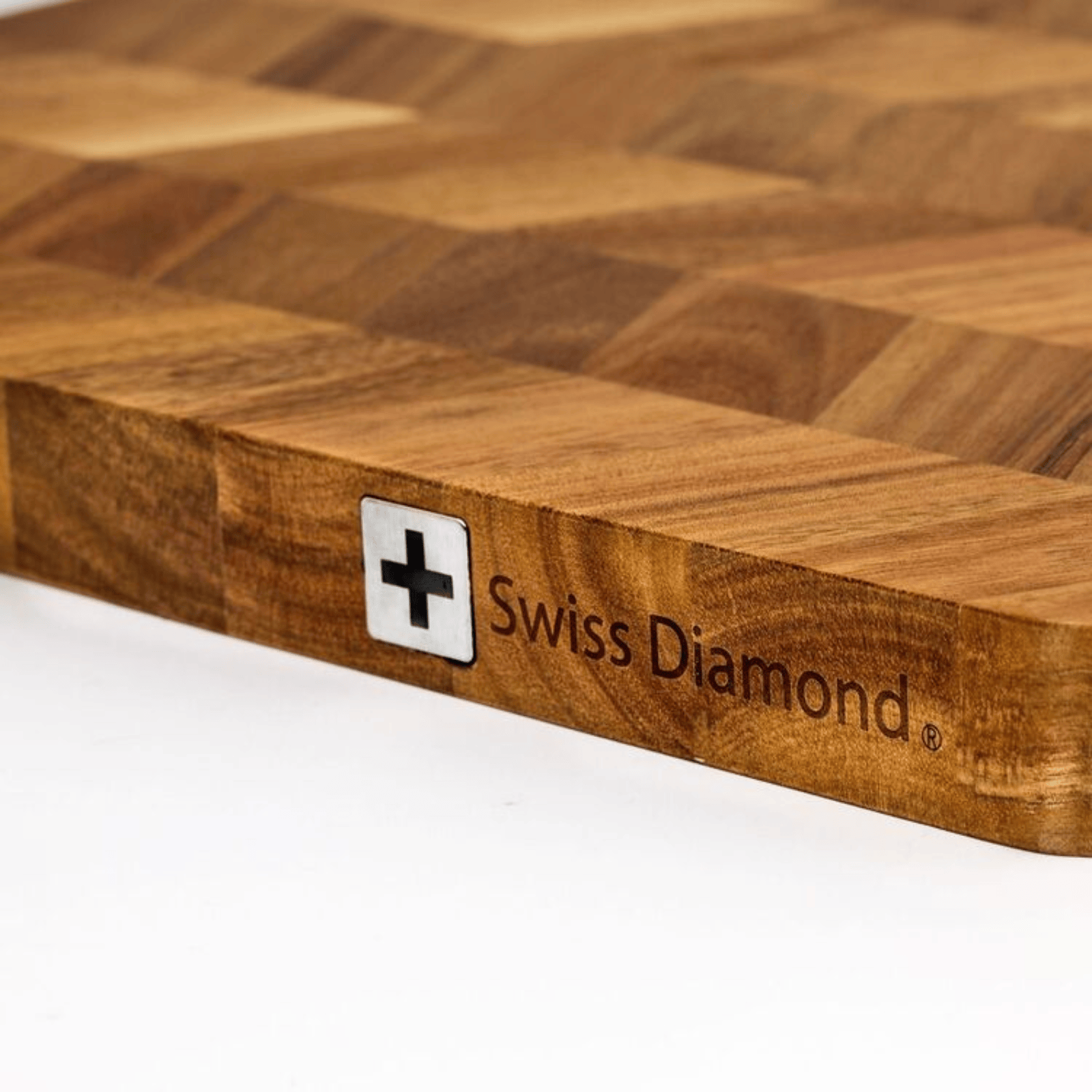 Swiss Diamond Herringbone Cutting Board Long Grain 40cm x 30cm