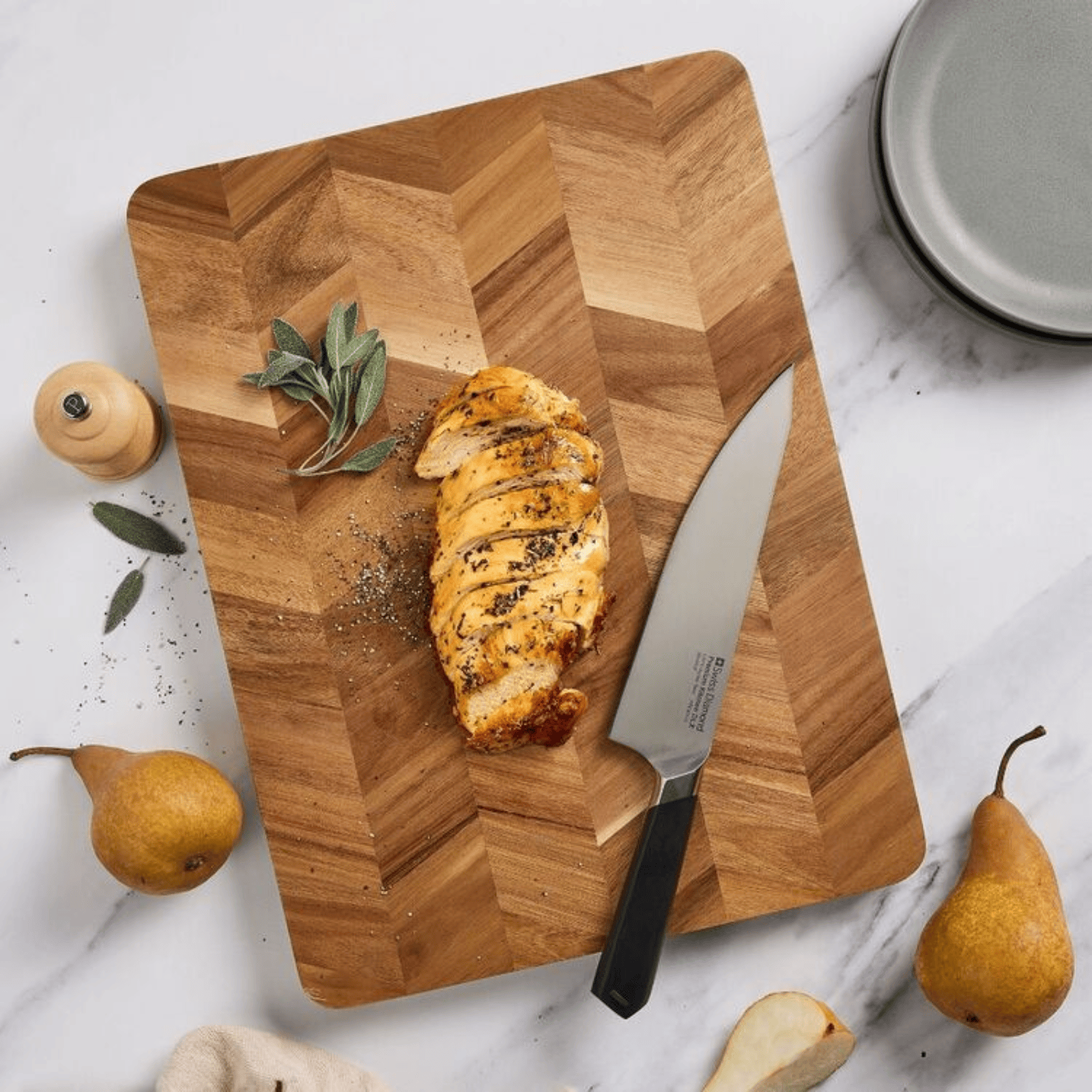 Swiss Diamond Herringbone Cutting Board Long Grain 50cm x 38cm