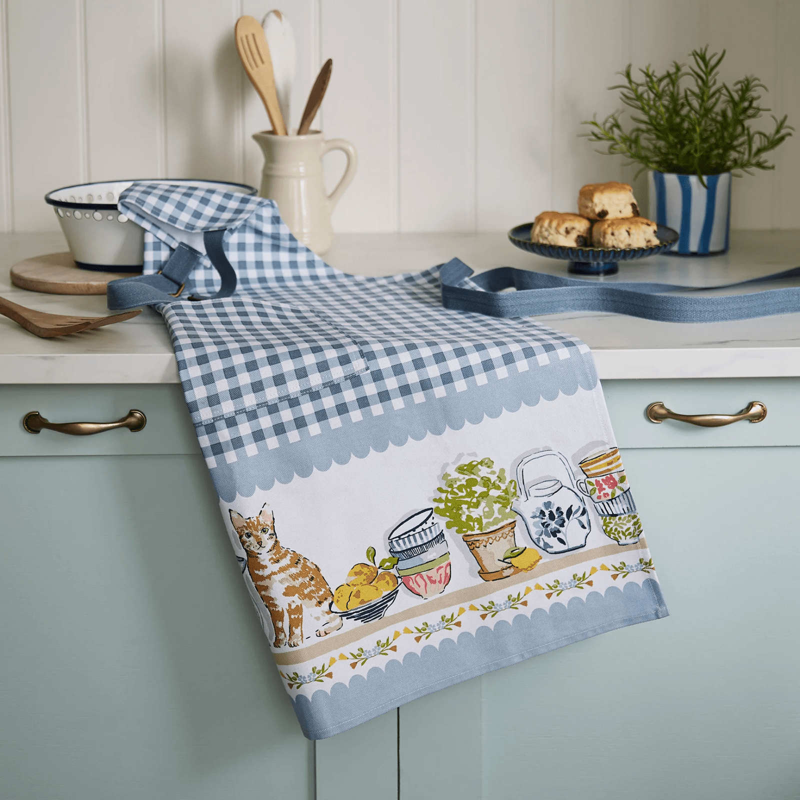 Ulster Weavers Cotton Apron Pantry Cats