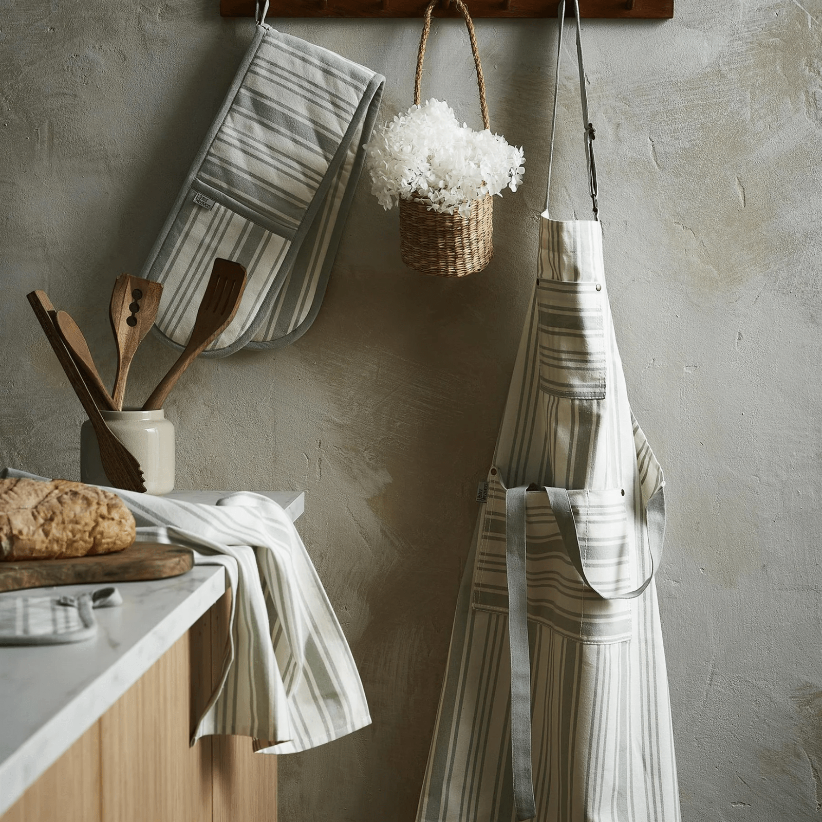 Ulster Weavers Cotton Apron Sage Stripe