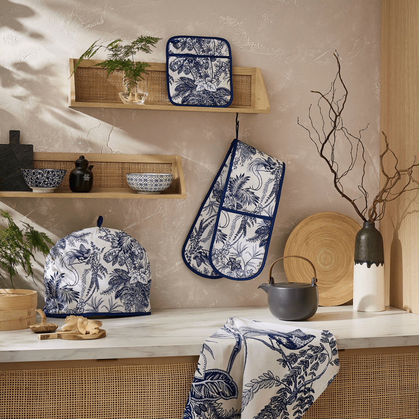Ulster Weavers Cotton Apron Willow Toile