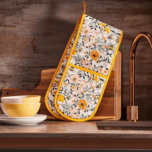 Ulster Weavers Double Oven Glove Bee Bloom