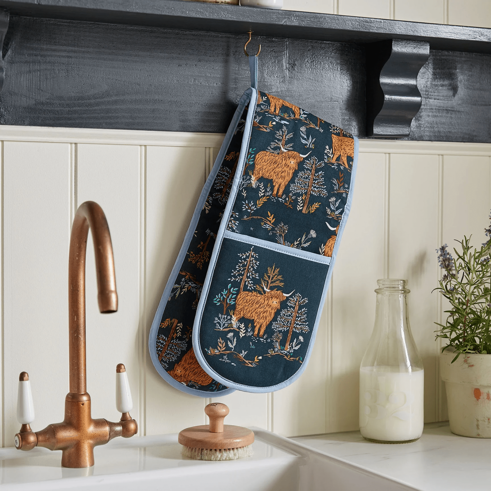 Ulster Weavers Double Oven Glove Connie the Cow