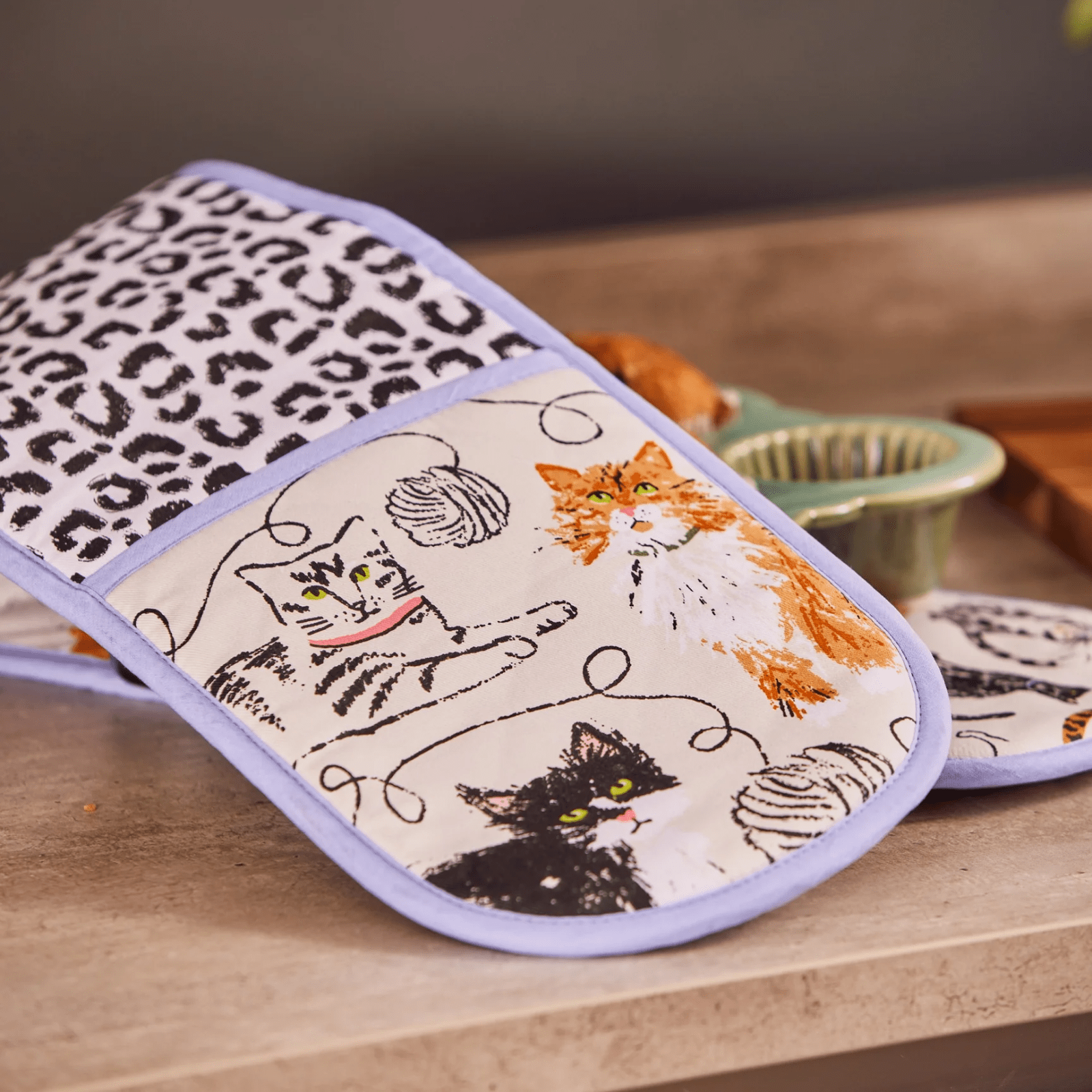 Ulster Weavers Double Oven Glove Feline Friends