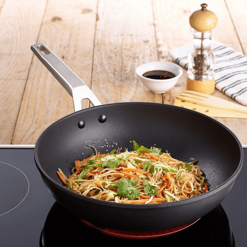 Valira Air Induction Non-Stick Wok 30cm