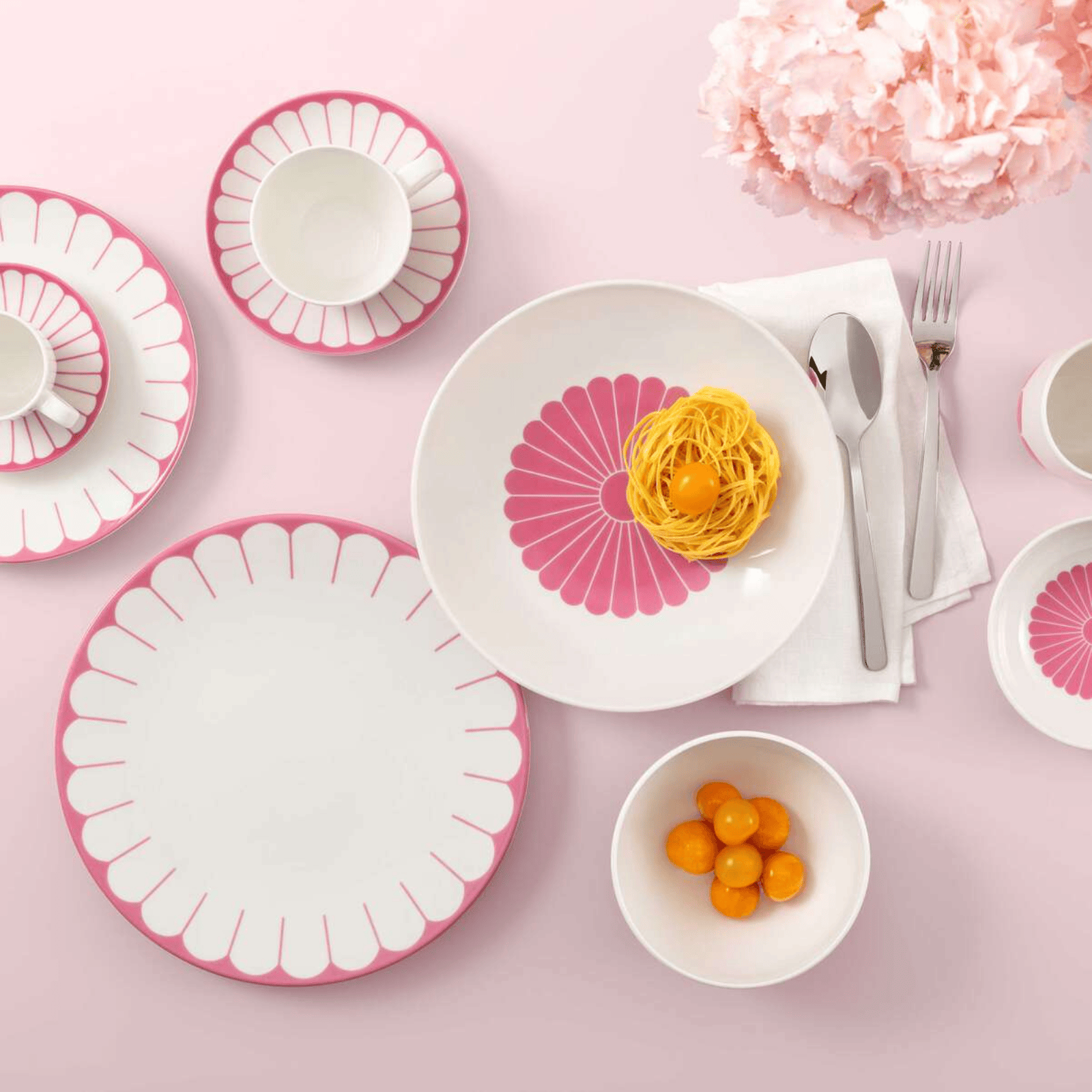 Villeroy & Boch Fleur Cassis Pasta Bowl