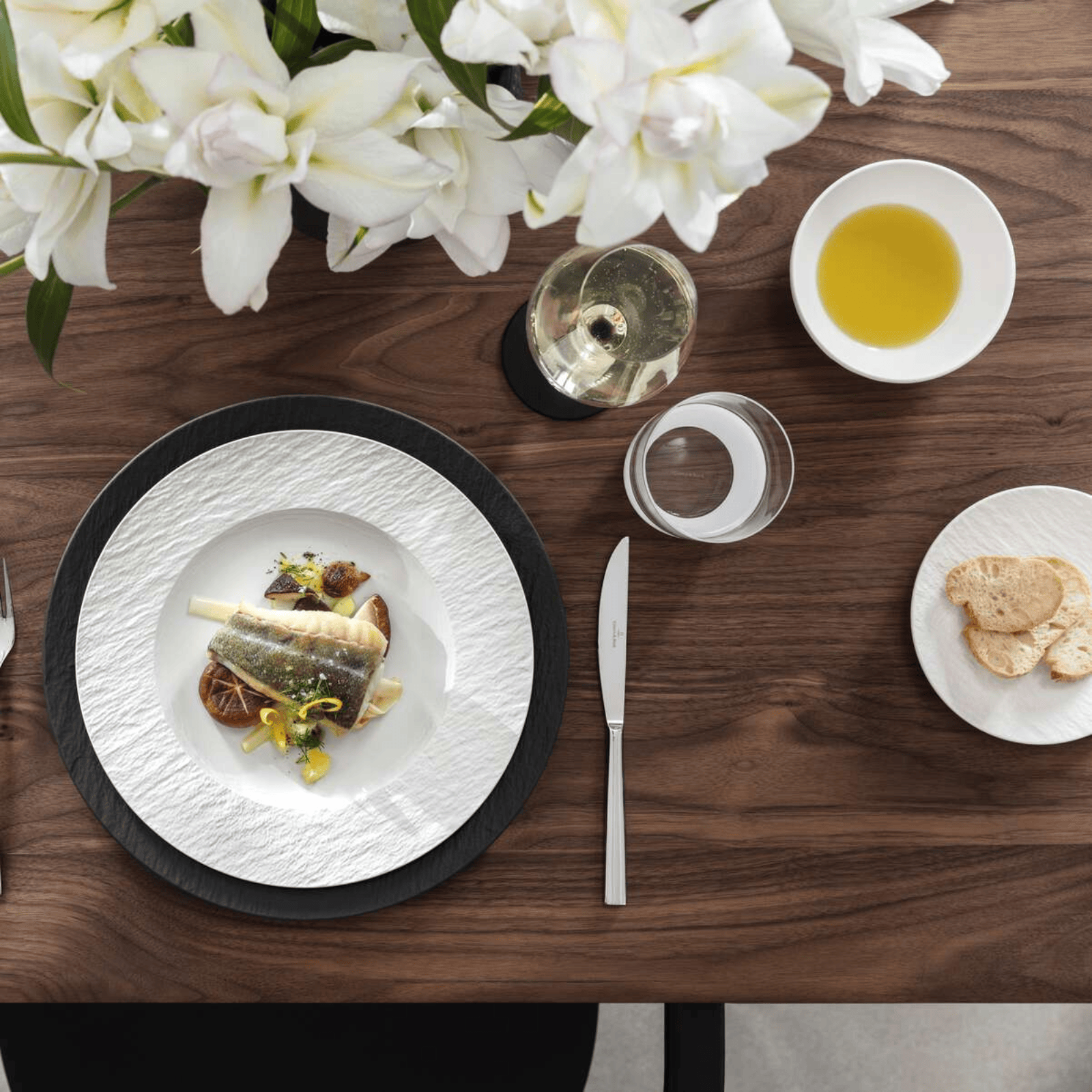 Villeroy & Boch Manufacture Rock Blanc Bread Plate