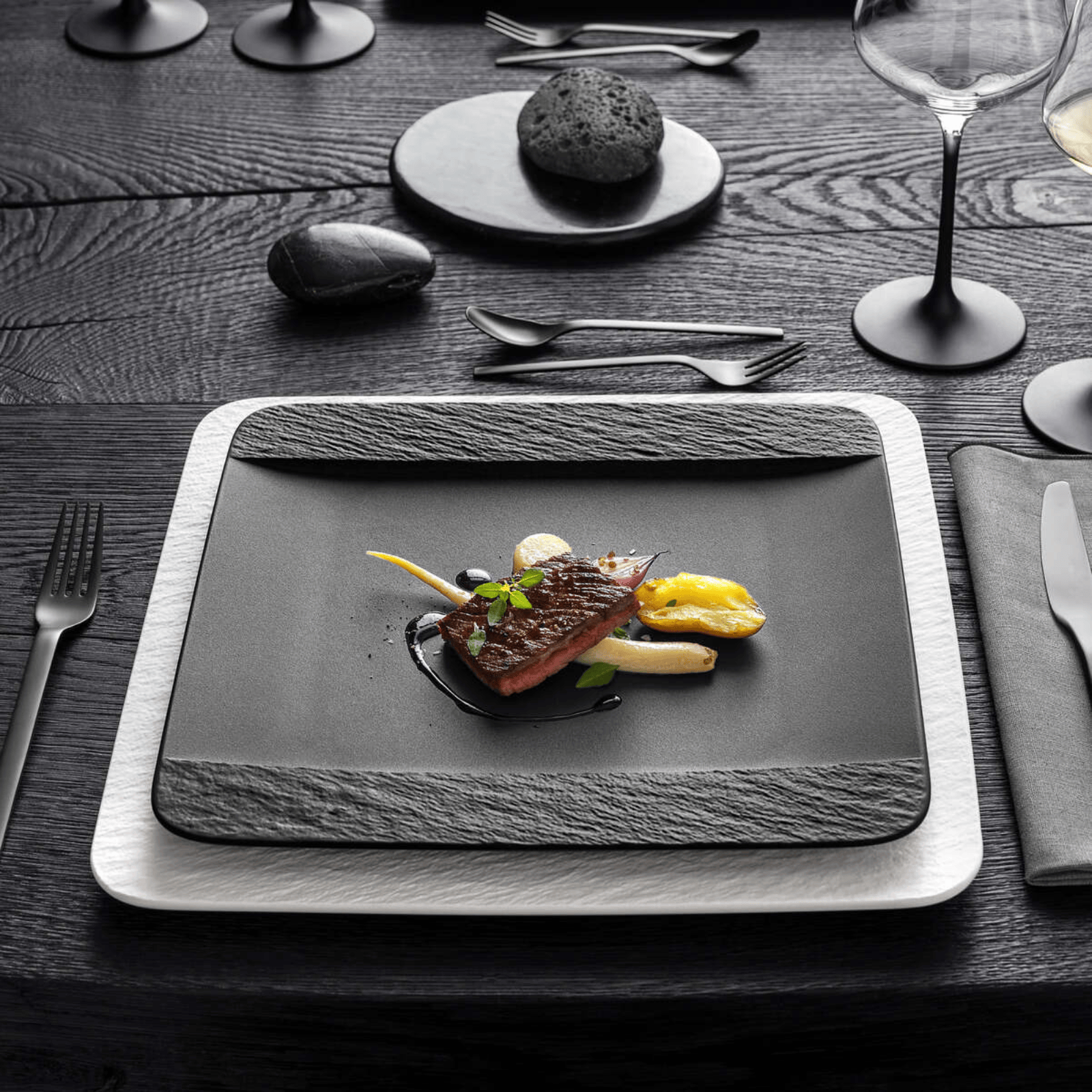 Villeroy & Boch Manufacture Rock Square Flat Plate