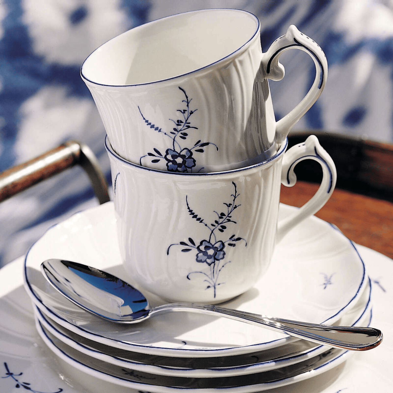 Villeroy & Boch Old Luxembourg Breakfast Cup