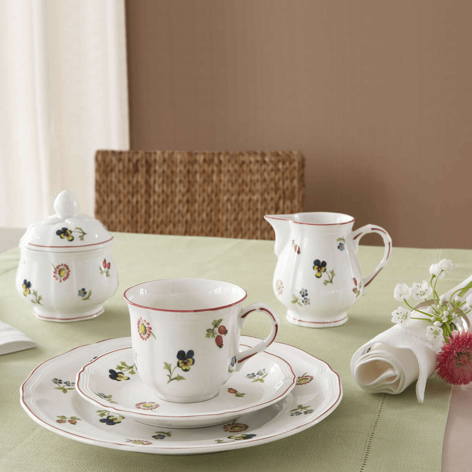 Villeroy & Boch Petite Fleur Creamer