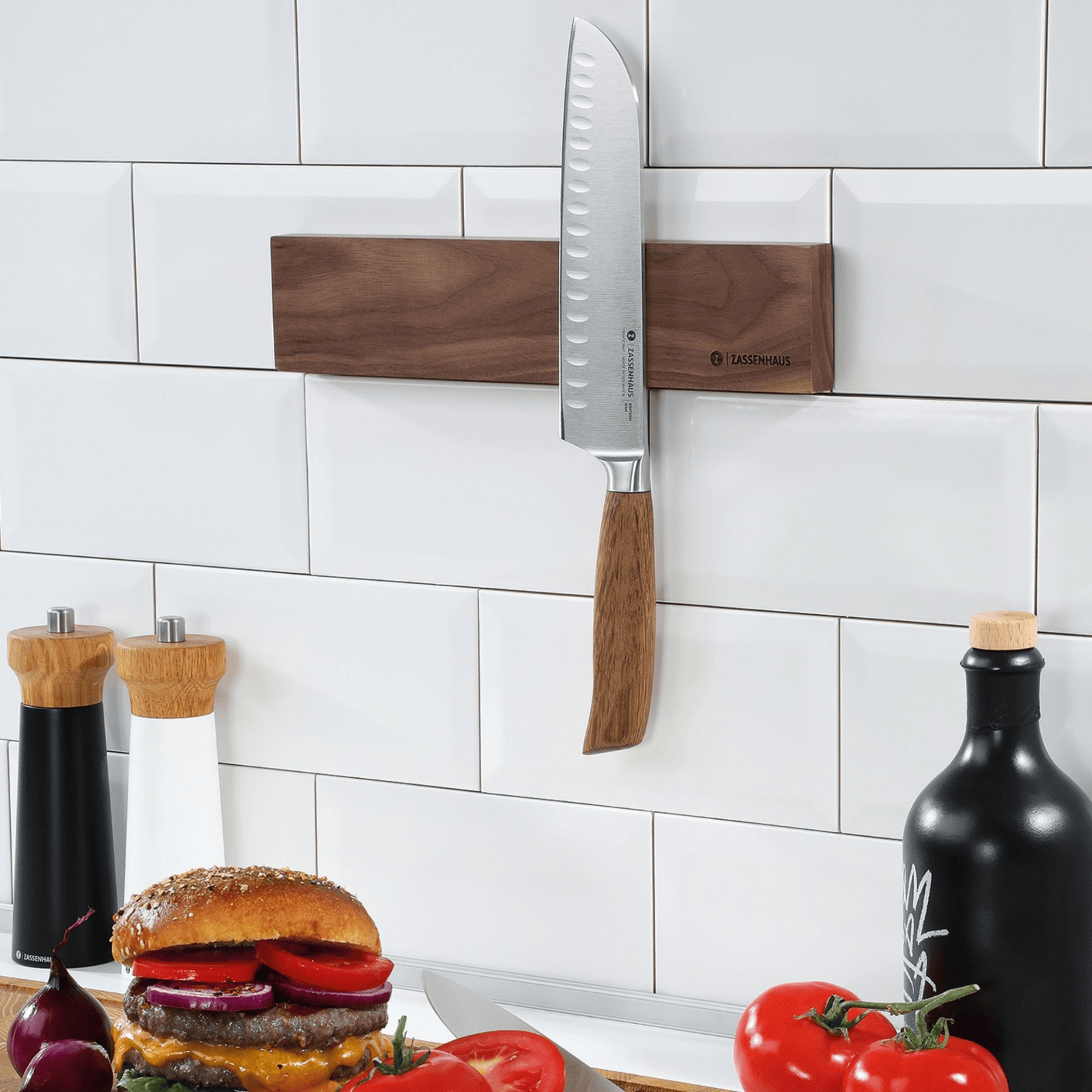 Zassenhaus Magnetic Bar Walnut 30cm