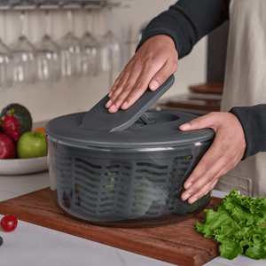 Zyliss Swift Dry Salad Spinner Small