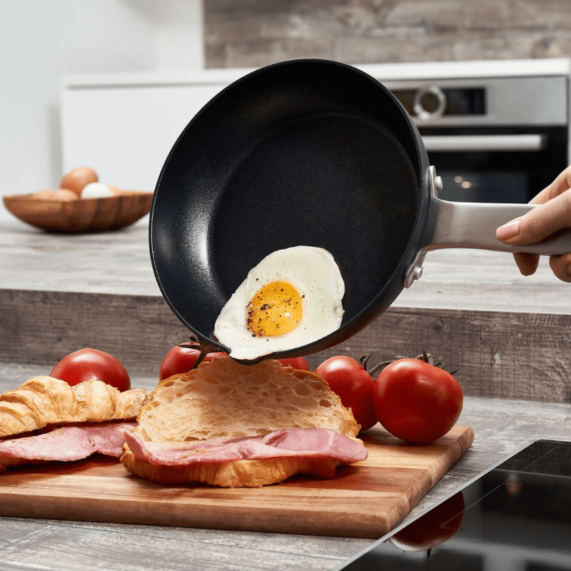 Zyliss Ultimate Pro Non-Stick Frying Pan 28cm