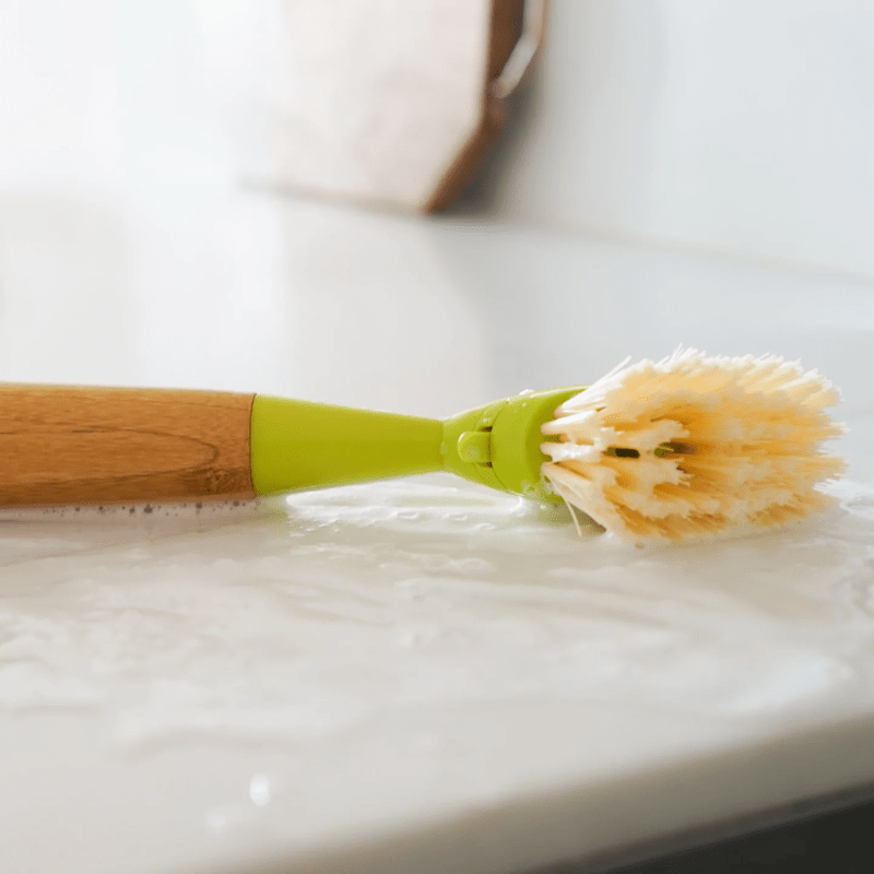 Full Circle Suds Up Soap Dispensing Replaceable Dish Brush