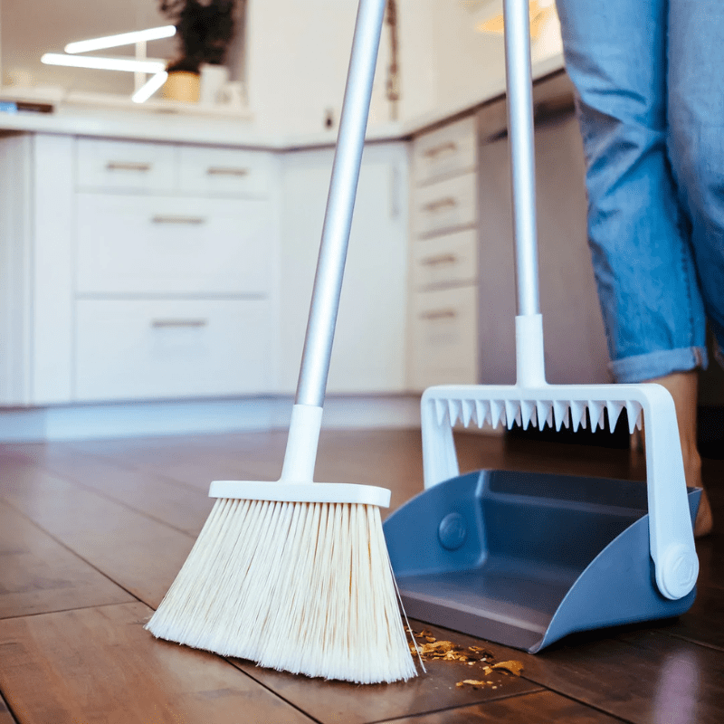 Full Circle Tag Team Compact Easy-Empty Sweep Set