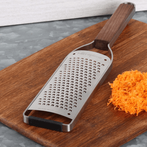 Microplane Master Series Coarse Grater