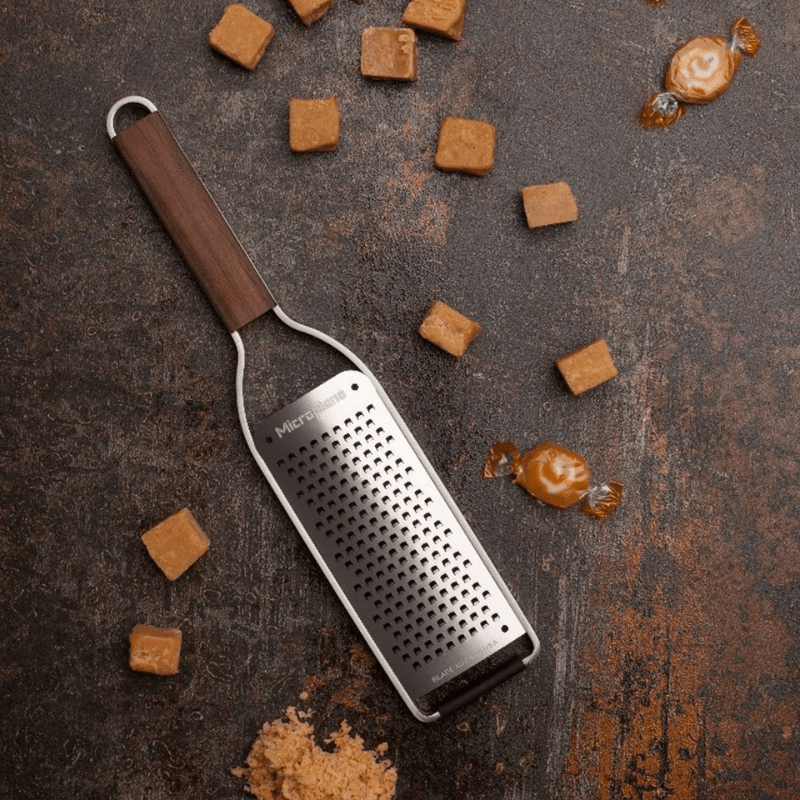 Microplane Master Series Coarse Grater