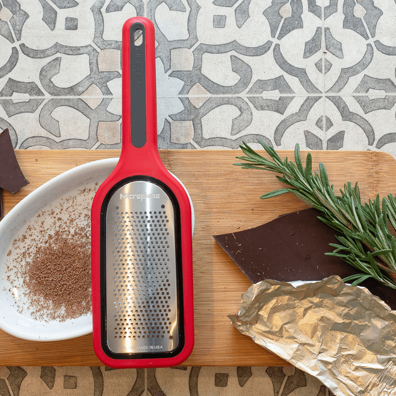 Microplane Select Series Fine Grater Red