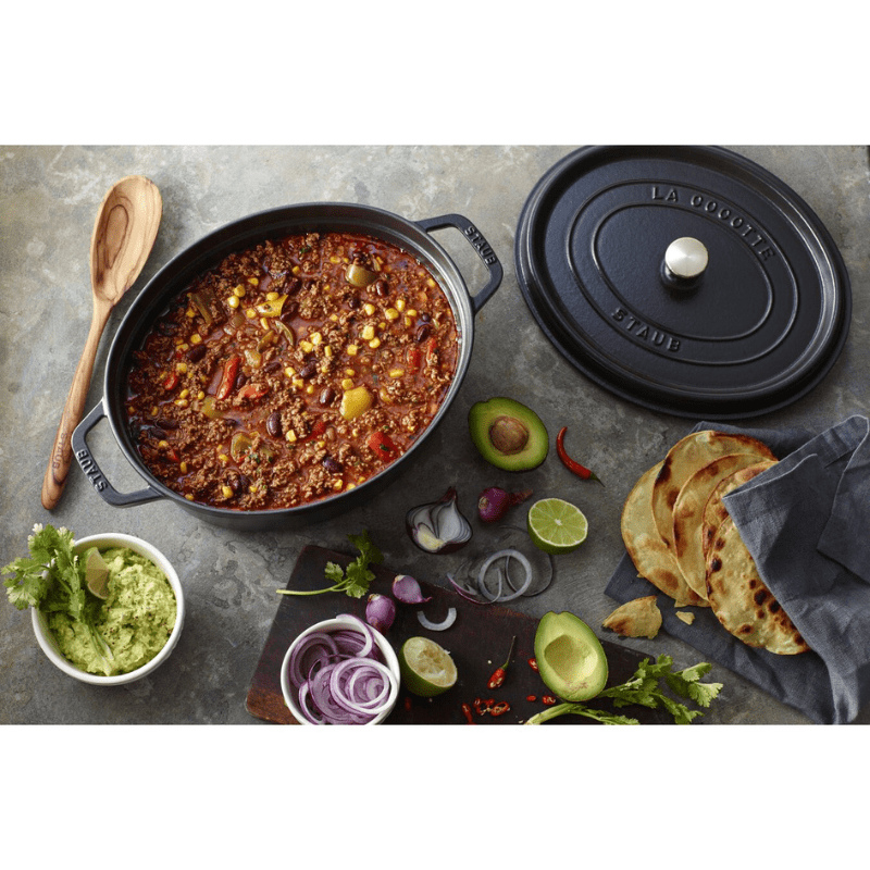 Staub Oval Cocotte 31cm Black