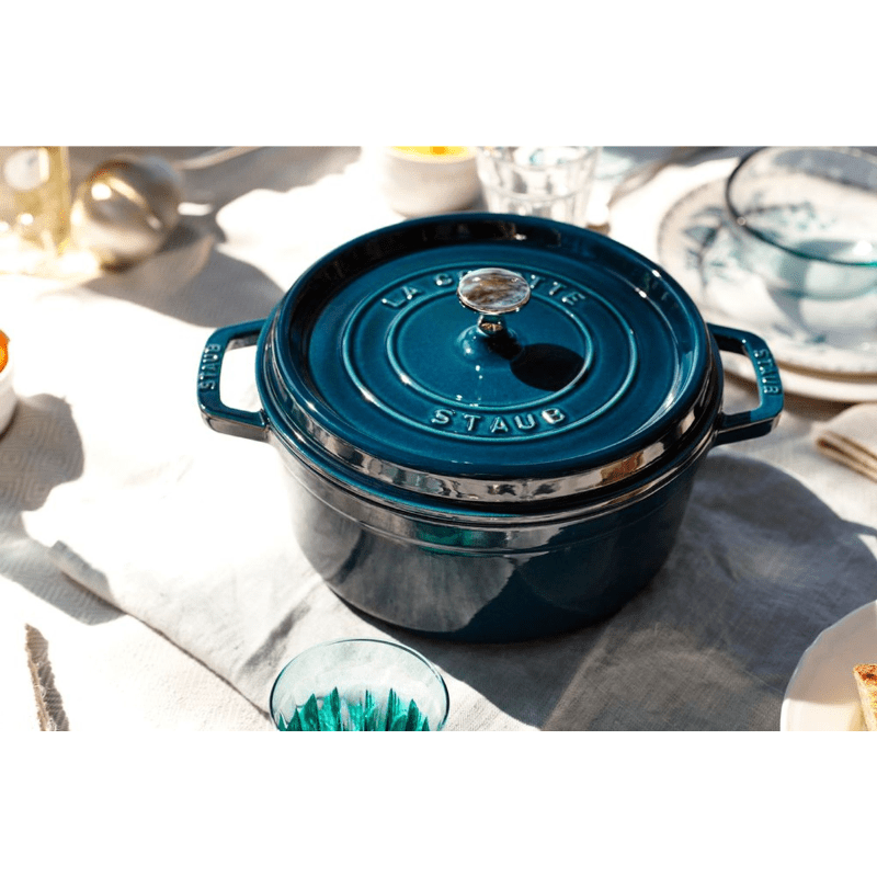 Staub Round Cocotte 20cm La Mer Staub Round Cocotte 20cm La Mer